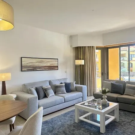 Apartment Residences - Pools - Gym - 6 Pax *