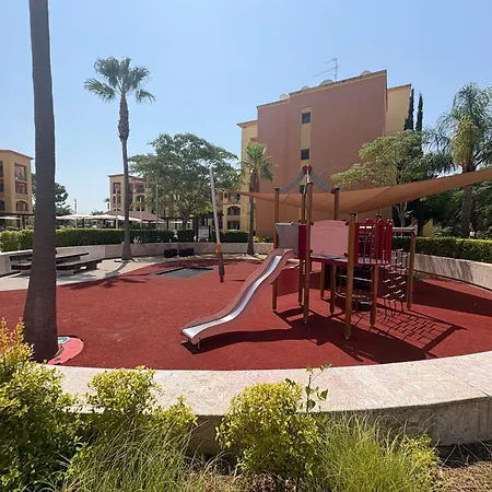 Apartment Residences - Pools - Gym - 6 Pax *